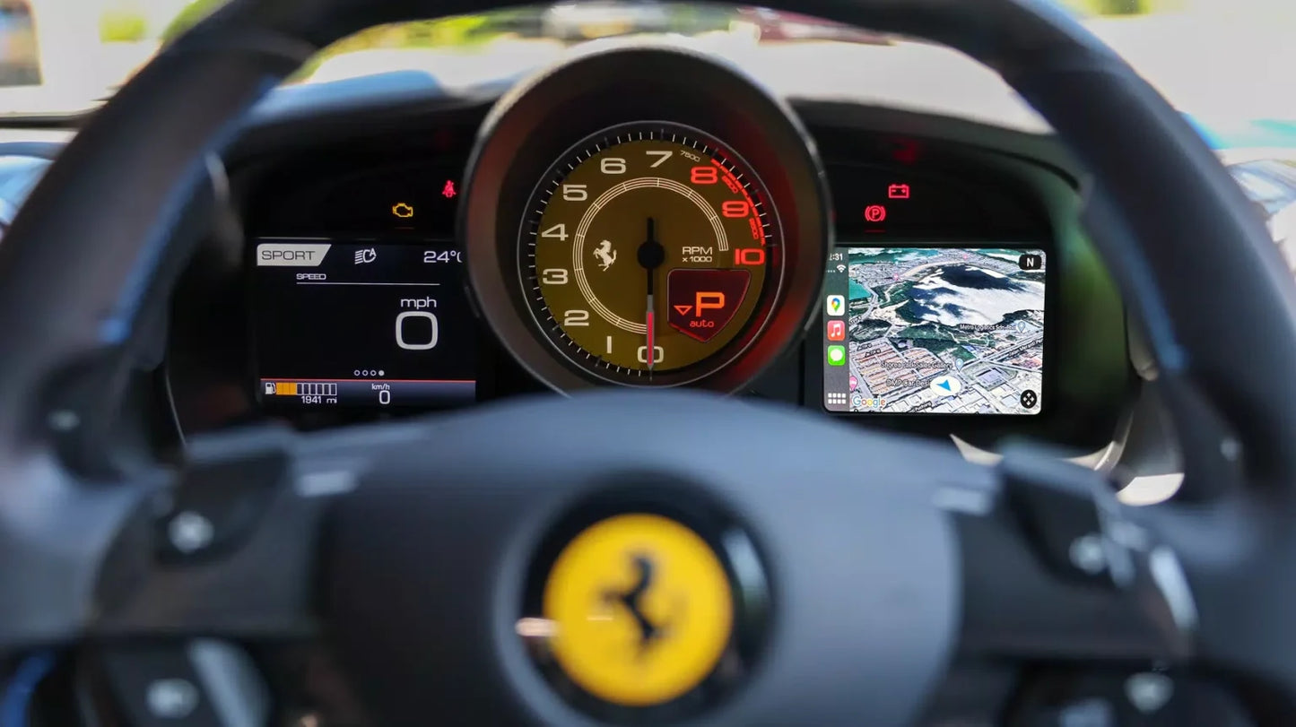 Ferrari F12 Wireless CarPlay & Android Auto Interface