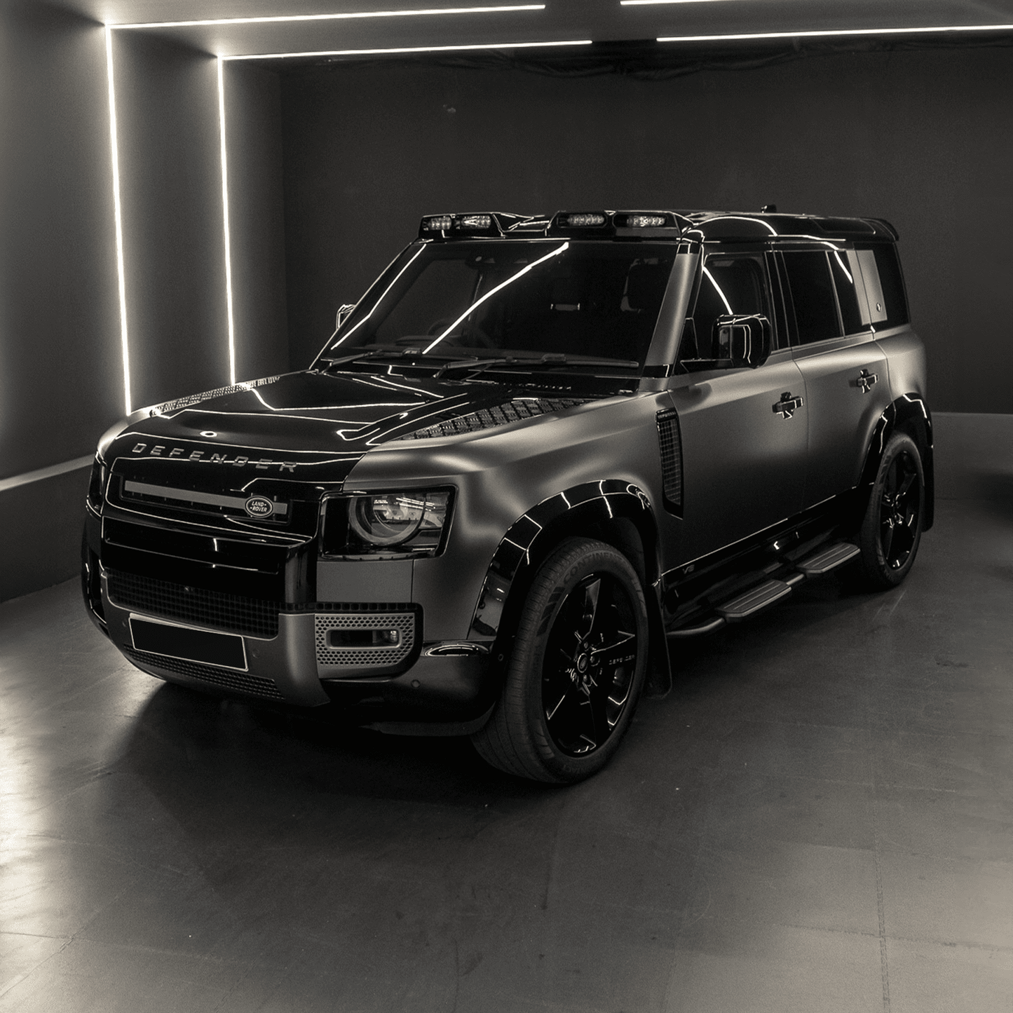 Land Rover Defender 110 L663 2020+ Black Side Steps
